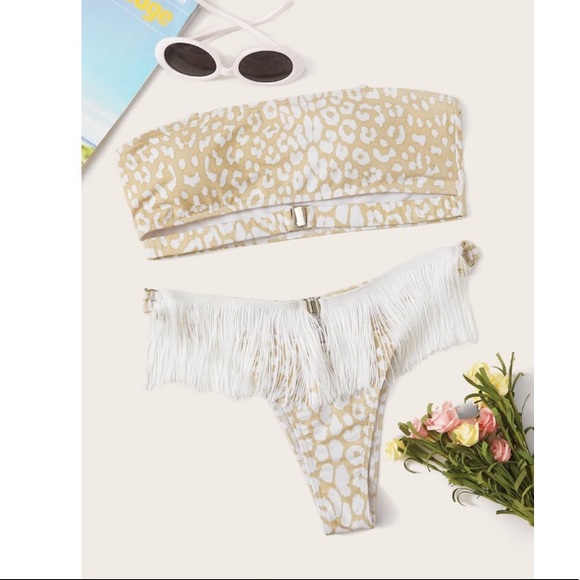 🌻 CREAM LEOPARD FRINGE BIKINI 🌻 - Picture 2 of 4